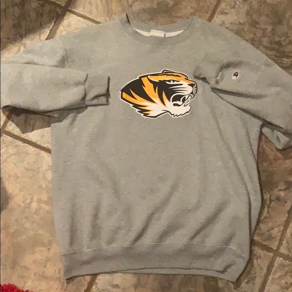 Champion Large Mizzou crew neck sweatshirt